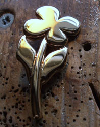 Recycled gold jewellery